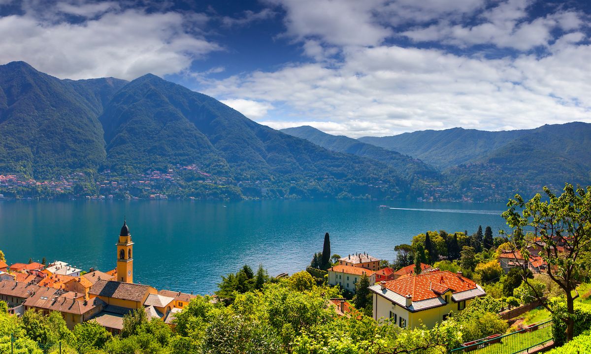 Villas and mountains surround Italy&#039;s iconic Lake Como. | Photo courtesy: Shutterstock
