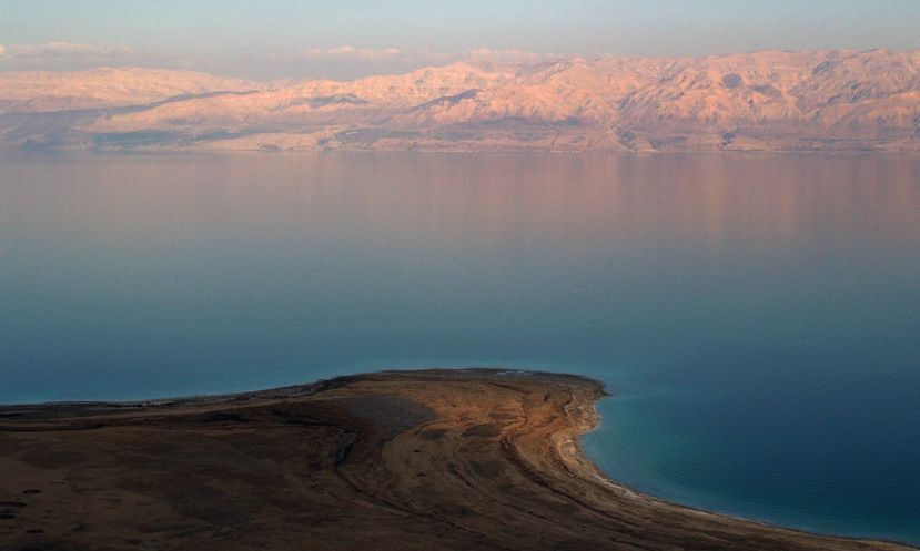 The Dead Sea is among one of the most popular places to SUP in Israel. | Photo: David Shankbone