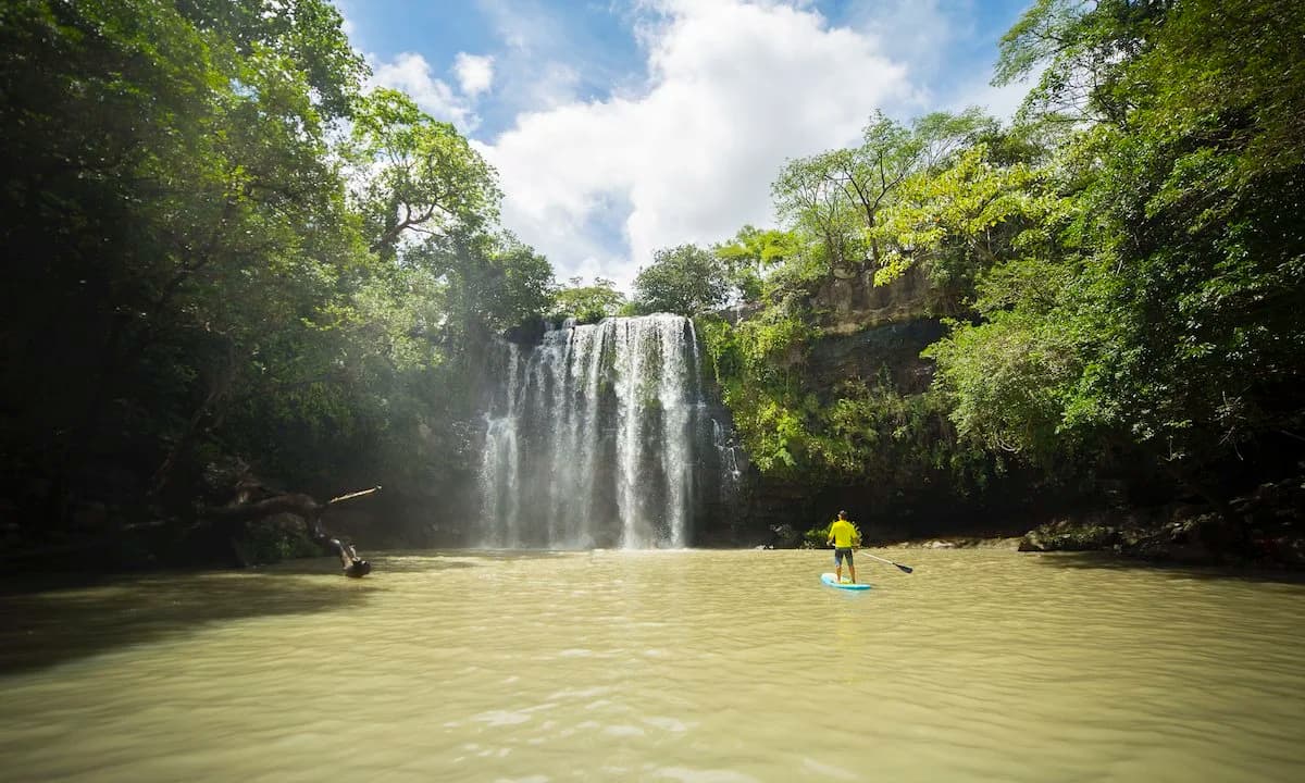 Waterfall in Costa Rica. | Photo: Descubre Sin Limites
