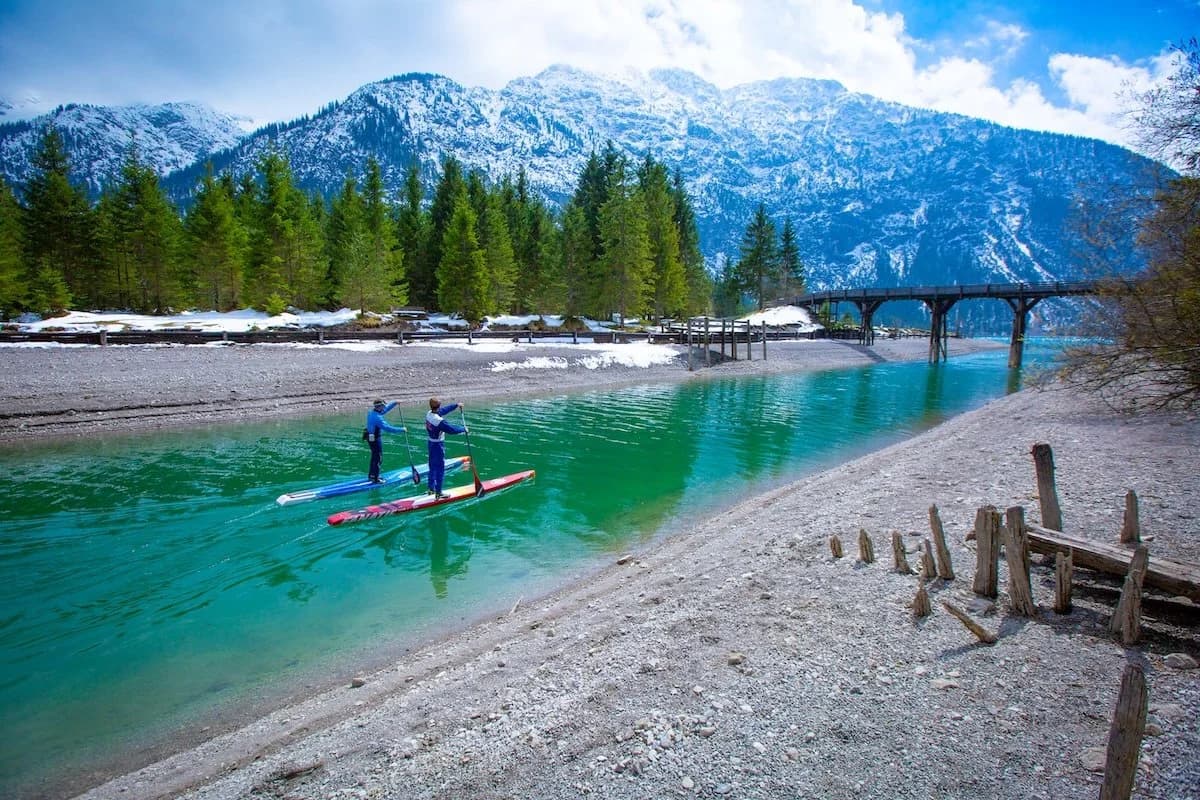 Stand up paddle photo by Andy Klotz