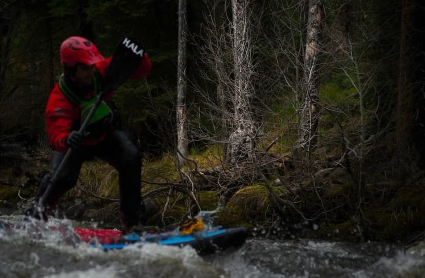 Stand up paddle photo by Sam Aiken