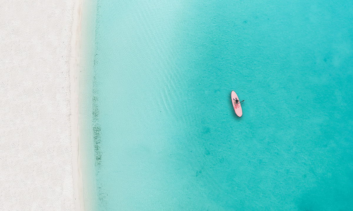 paddle boarding turks caicos