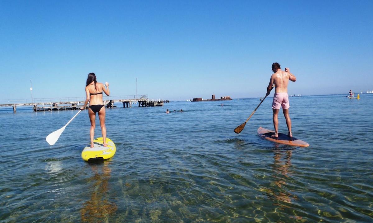 paddle boarding half moon bay australia