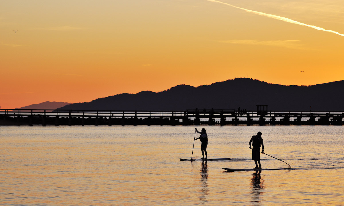 paddle boarding bc canda english bay vancouver