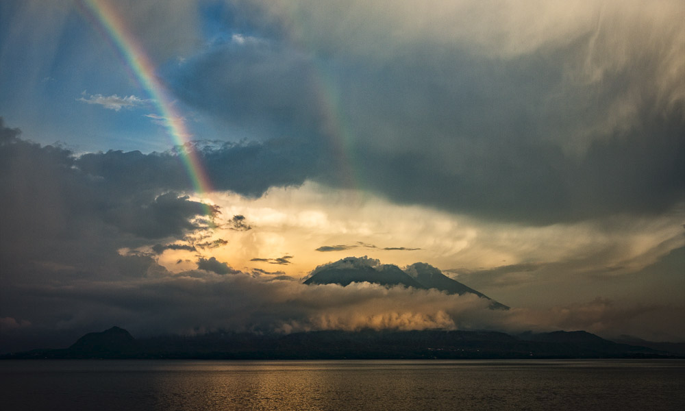 paddleboarding lake atitlan guatemala atitlan fury