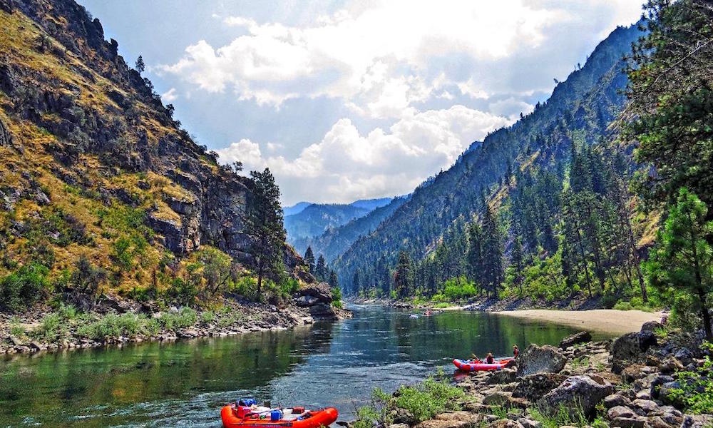 paddle boarding central idaho salmon river cover