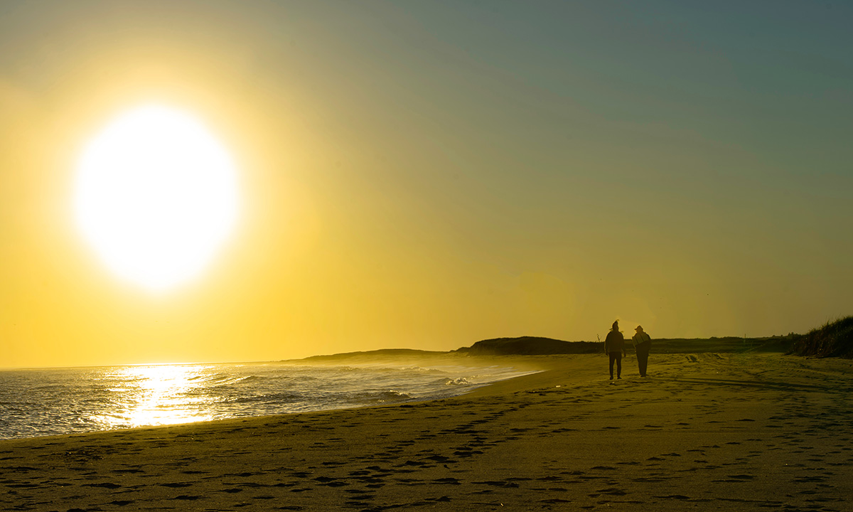 paddleboarding nantucket madaket beach sunset