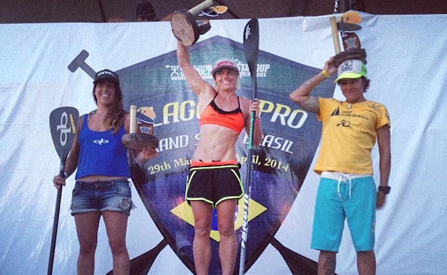 angela-jackson-wins-sprint-and-distance-alagoas-sup-world-series-2014