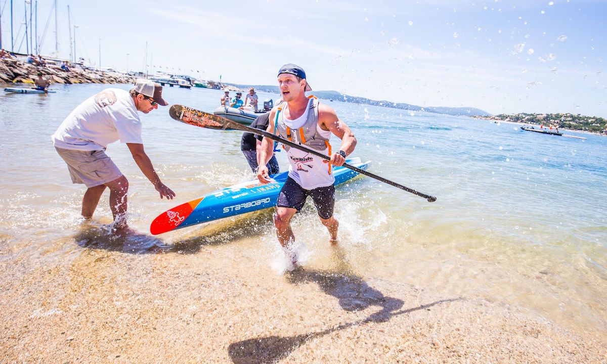 3 Michael Booth Sainte Maxime FR beach run credit Georgia Schofield credit GeorgiaSchofield