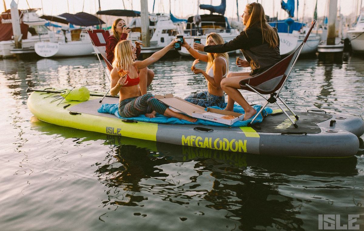 group sup fun picnic