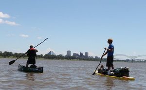 Dave_Cornthwaite_-_Stand_up_Paddleboarding_the_Mississippi_3