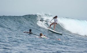 Karina_at_Shipwrecks_-_Stand_Up_Paddle_-_2