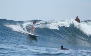 Karina_at_Shipwrecks_-_Stand_Up_Paddle_-_4