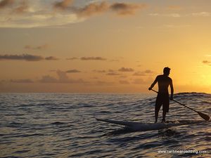 saintmartin-standuppaddleboard-plumbay