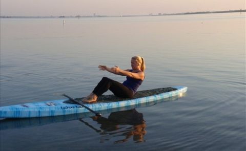 Stand Up Paddle Pilates - Half Roll Down