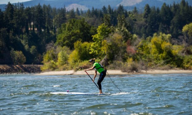 Seychelle racing in the 2017 Columbia Gorge Paddle Challenge in Hood River, Oregon | Photo courtesy: Bob Stawicki