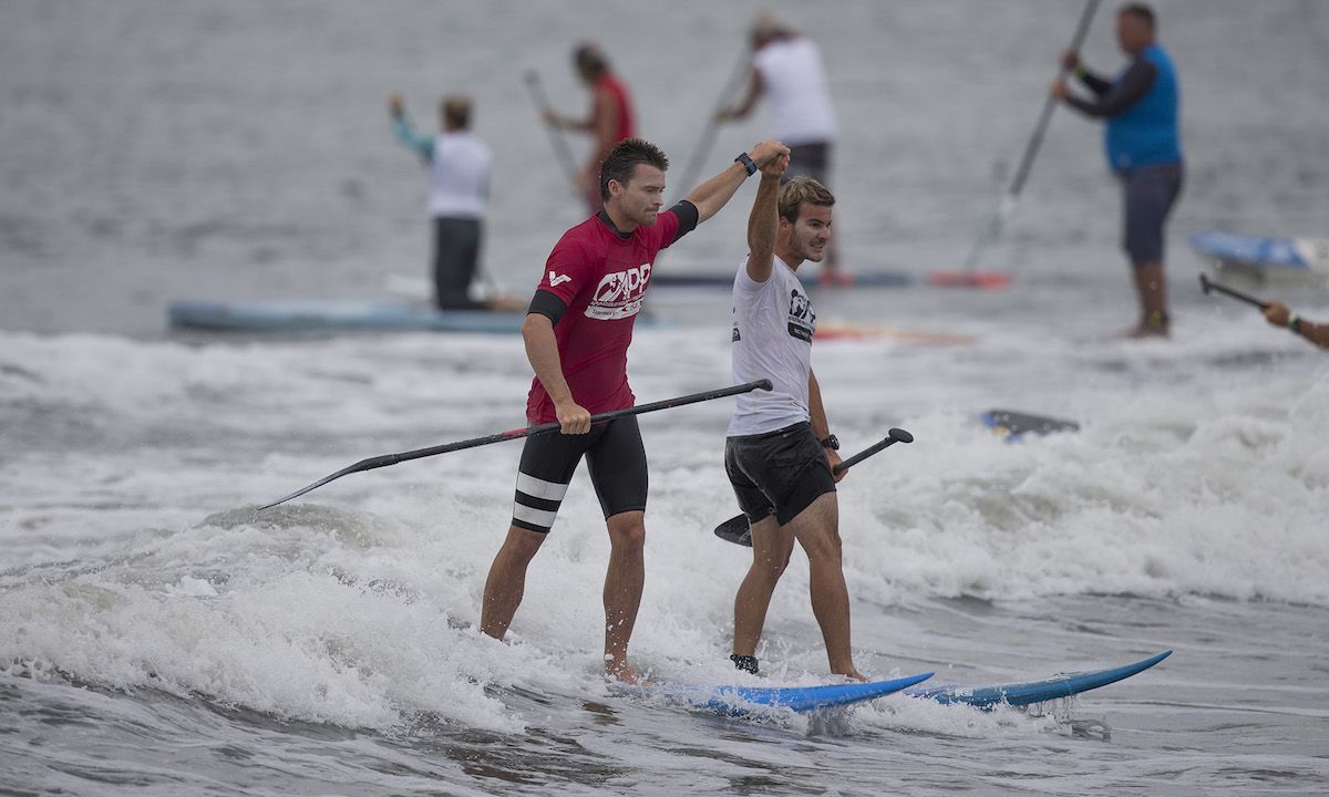 Finalists Zane Schweitzer and Sean Poynter celebrate together after their finals heat at the 2018 NY SUP Open. | Photo: APP World Tour / John Carter