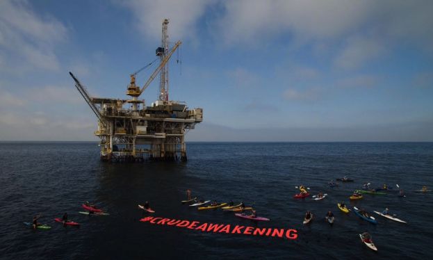 California paddlers and activists recently demonstrated their frustrations with the nearby offshore drilling taking place off the coast of Santa Barbara, California. | Photo Courtesy: Patagonia