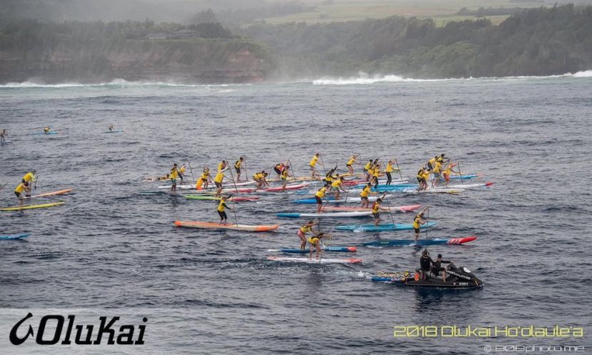 Start of the 2018 Olukai Ho&#039;olaule&#039;a SUP Race. | Photo: Olukai / 808photo.me