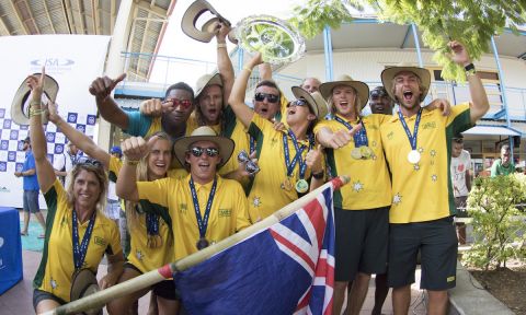 Team Australia celebrates winning their fourth Team Gold Medal in the fifth edition of the ISA World SUP and Paddleboard Championship. | Photo: ISA / Sean Evans