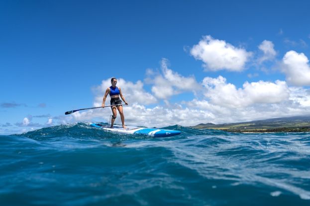 Jade Howsen on a downwind run in Hawaii. | Photo: SIC Maui