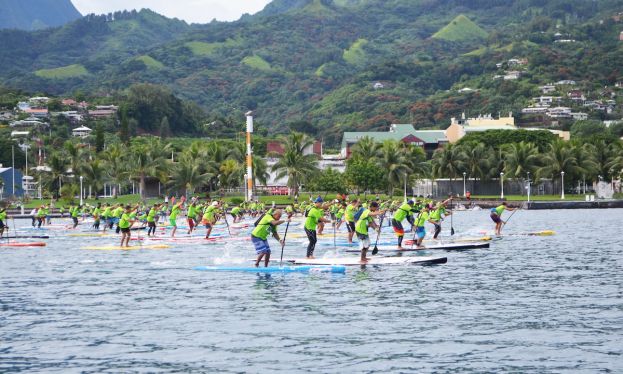 2016 Air France Paddle Festival Lagoon Race start. | Photo Courtesy: Va'a News
