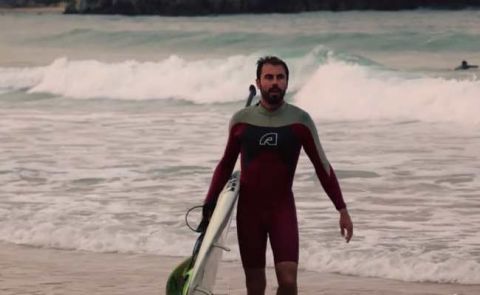 David Díaz SUP Surfing