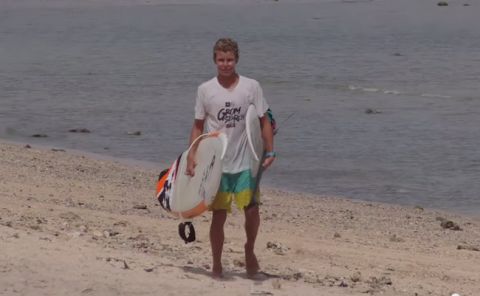 Indo Sessions With Leo Etienne