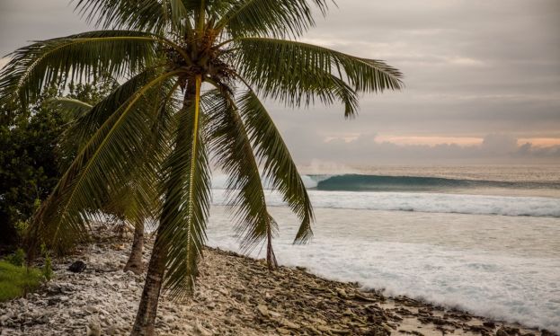 Untouched perfection in Fanning Island. | Photo: Manu Bouvet