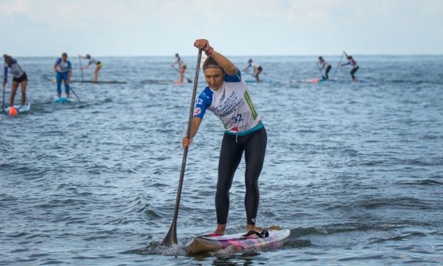 Annabel Anderson on her way to 2 Gold Medals at the 2017 ISA World SUP & Paddleboard Championships. | Photo: ISA / Ben Reed