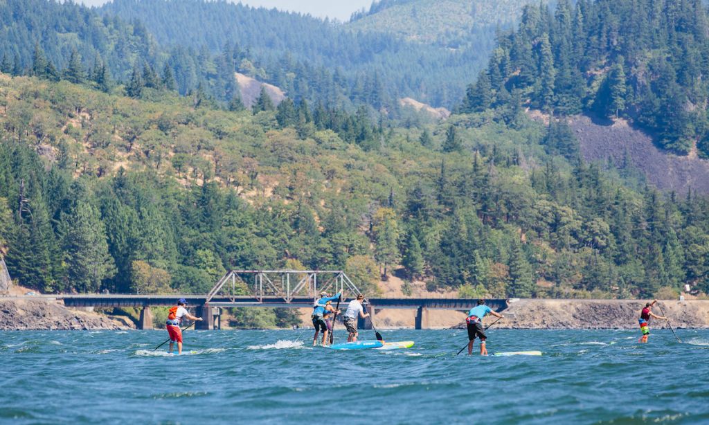 Start of the iconic downwind race at the 2018 Gorge Paddle Challenge. | Photo courtesy: Gorge-UsPhotography / Paddle League / Gorge Paddle Challenge