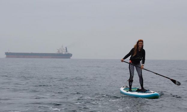 Lizzie Carr on her English Channel crossing. | Photo via Lizzie Car Facebook