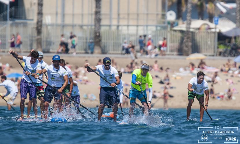 It was an exiting finish to the first stop of the Stand Up World Series in Barcelona. | Photo: @Photographer-Albert-PLaborda and @TotalSUP